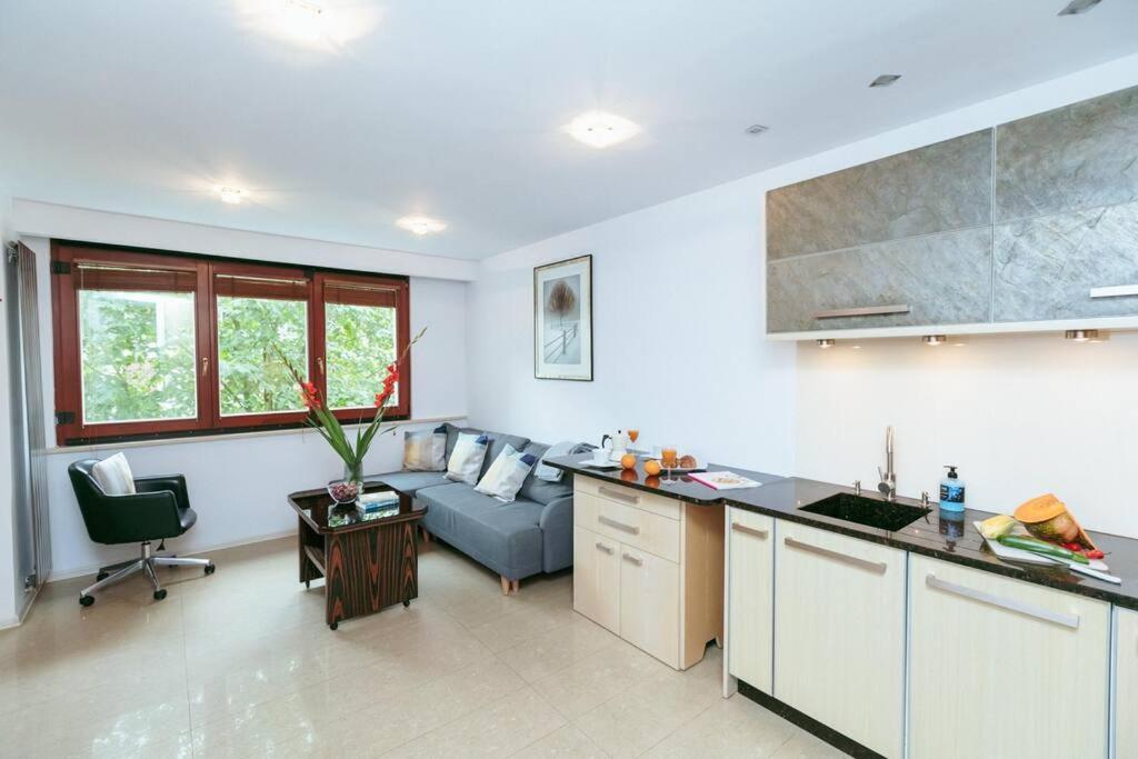 Apartment In The Heart Of Warsaw! מראה חיצוני תמונה