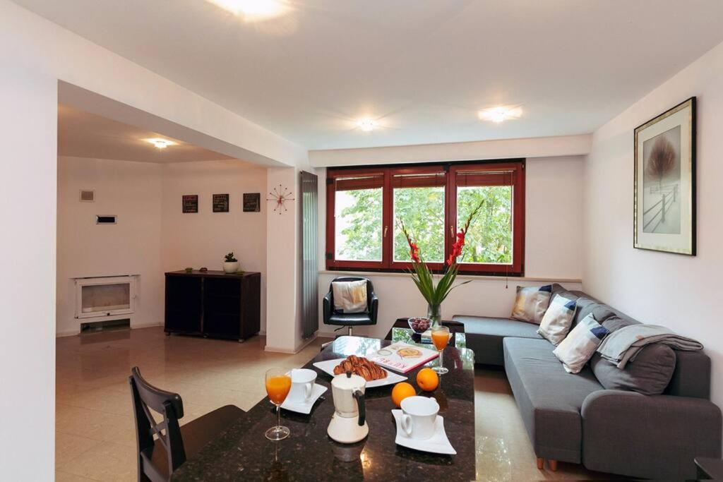 Apartment In The Heart Of Warsaw! מראה חיצוני תמונה